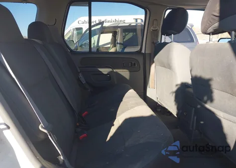 2004 Nissan Xterra Xe z USA, uszkodzony, nr VIN 5N1ED28Y84C651375